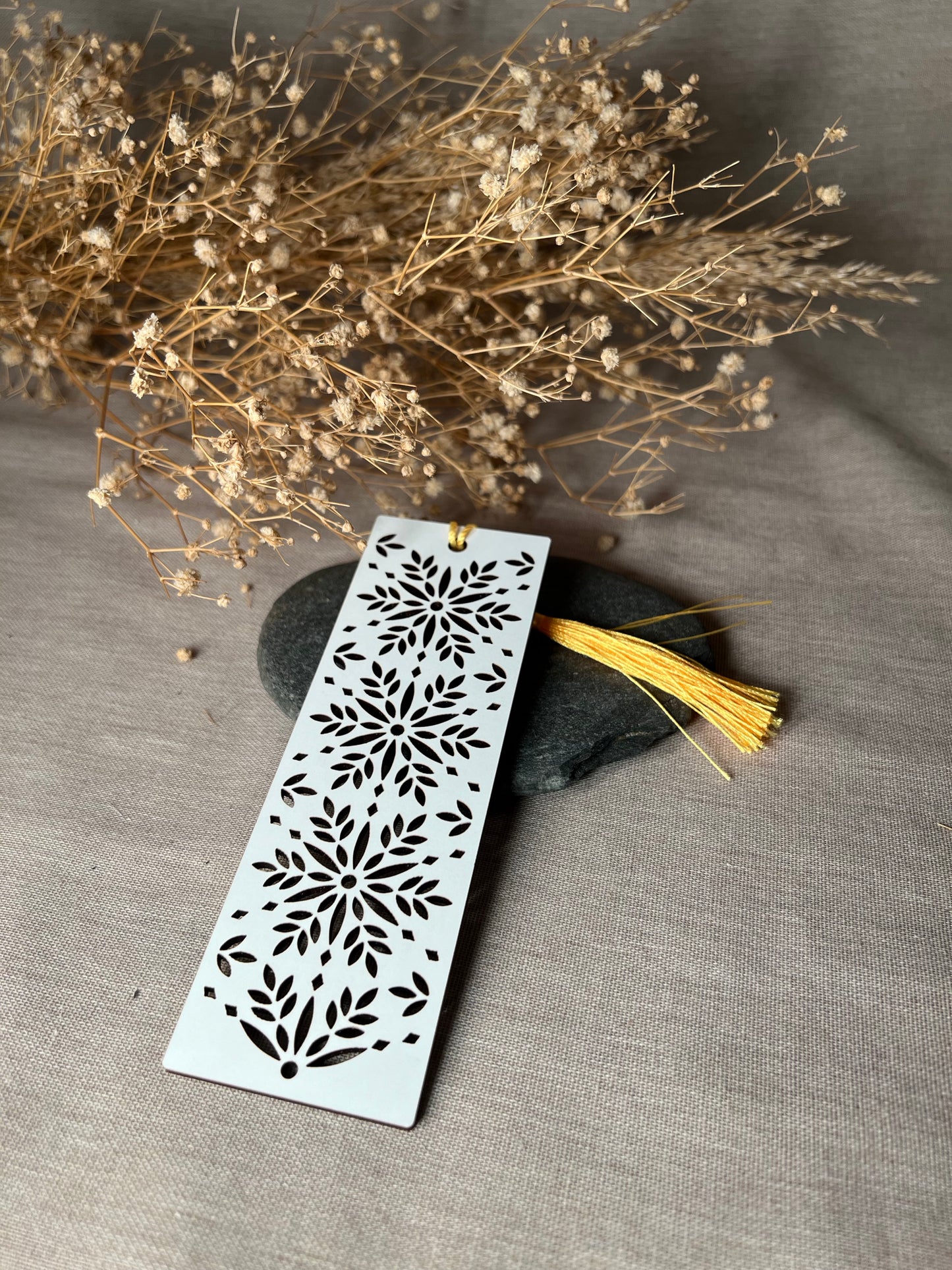 Bookmark with pattern